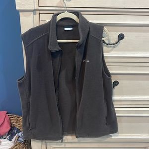 Men’s Columbia Vest